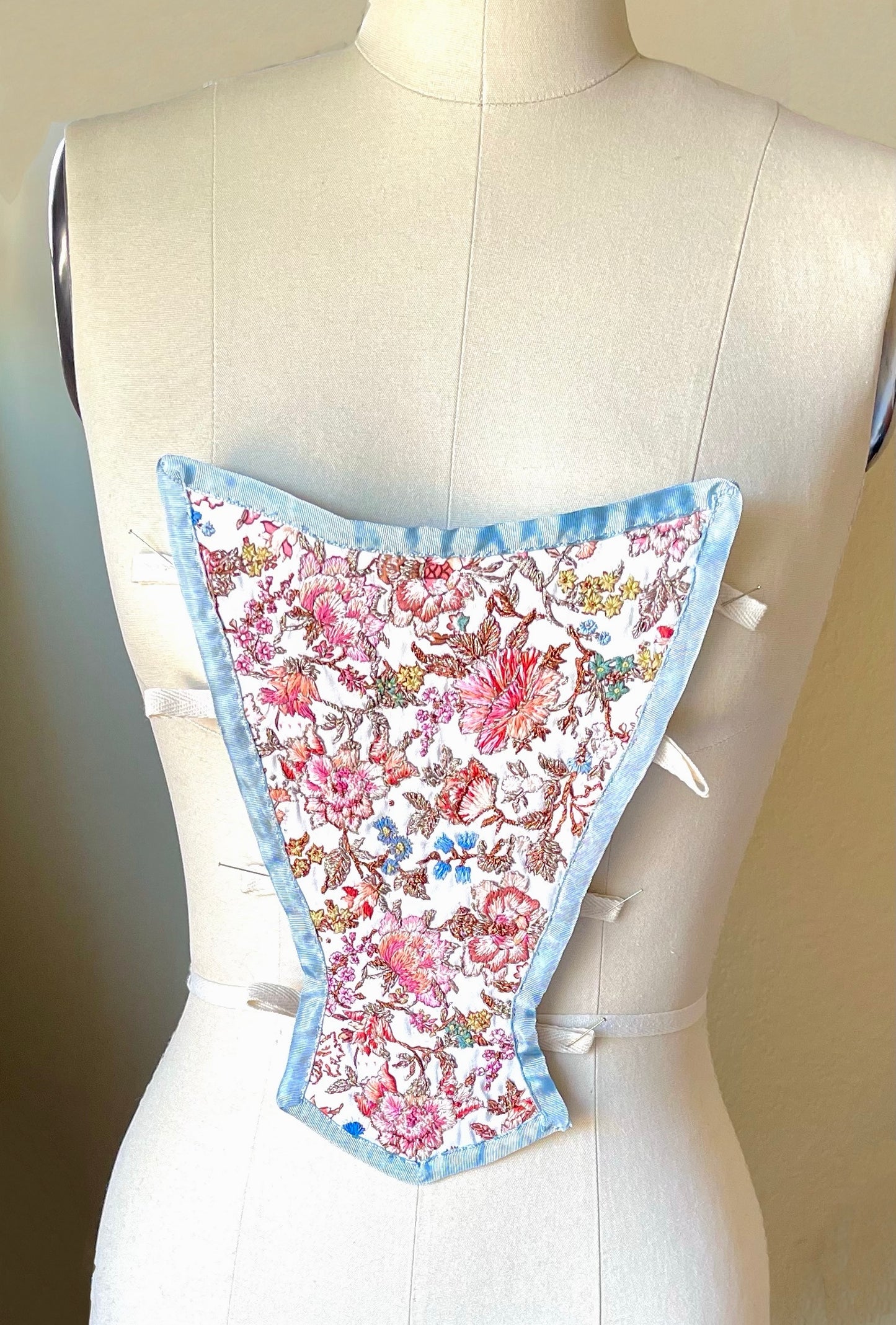 18th Century French Stomacher Opulent Hand Embroidery in Floral Pink and Metallic Thread, 1700s Historical Costumes