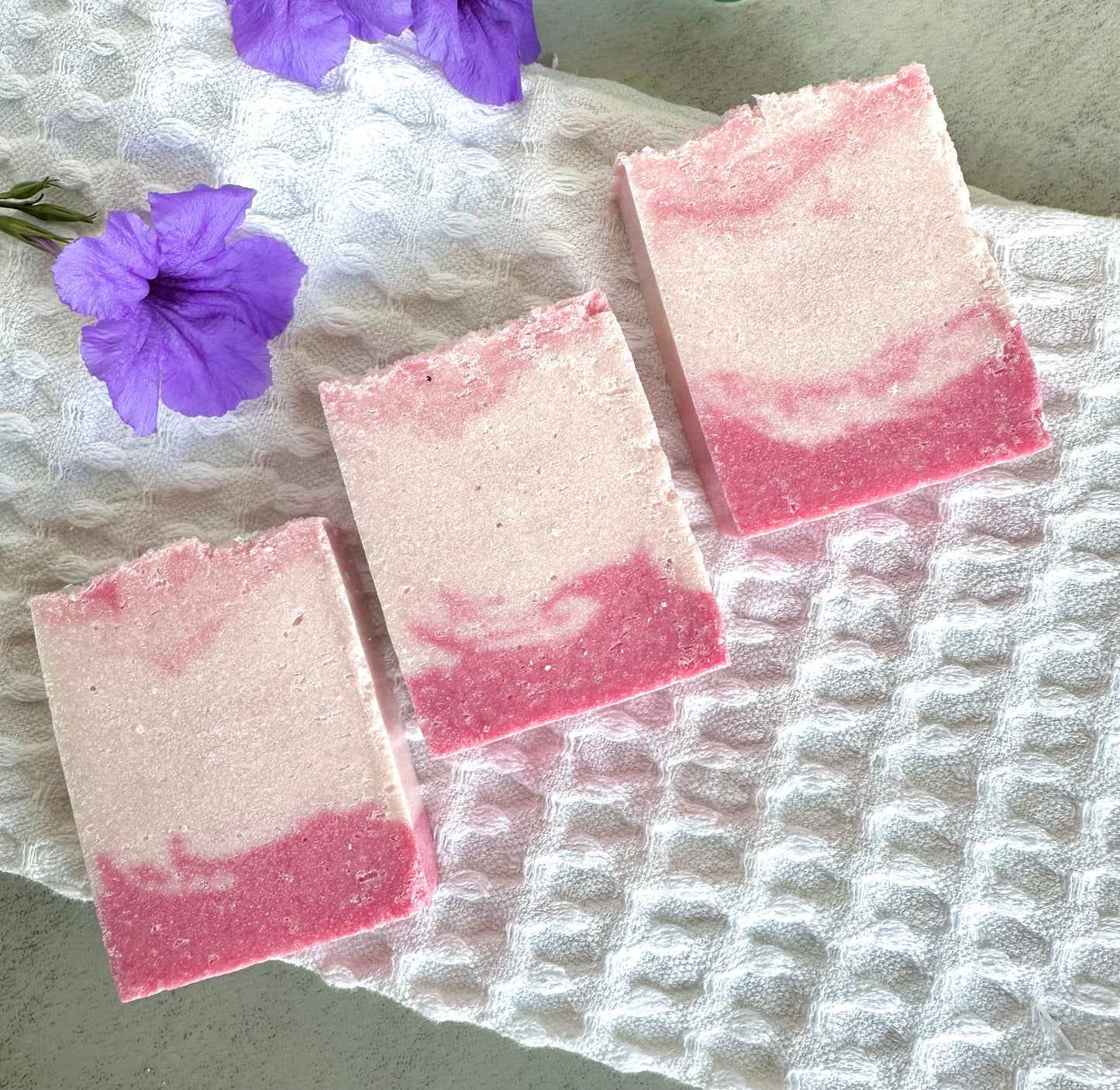 Pink Rosé & Berries Scented Sea Salt Shower Bar with Coconut Oil and Shea Butter 3.6 OZ; Sparkling Wine Perfumed Body Soap for Your Skincare